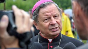 Biskup Tomasik o WOŚP: „Nigdy nie słyszałem podziękowań dla parafii”