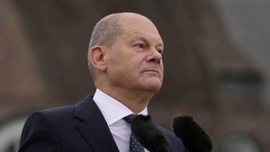 Potężna afera w Niemczech. Pigułka gwałtu na imprezie z kanclerzem Scholzem