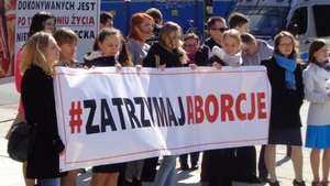 Pół miliona podpisów pod projektem Zatrzymaj Aborcję!