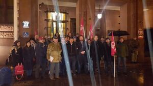 Pomimo złej pogody Ruch Narodowy demonstrował przeciwko Waszczykowskiemu