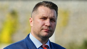 Czarnek PRZECIWKO przymusowym szczepieniom nauczycieli! Rząd się WYCOFA?