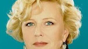 Odlot Jandy - czerwony dywan przed Tuskiem