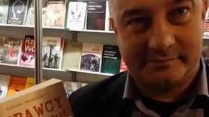 Tadeusz Płużański uważa, że opinie Michnika o pozytywach utraty przez Polskę Wilna są absurdalne, szkodliwe, i przeczą zdrowemu rozsądkowi