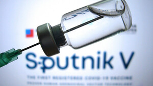 SZOK! Rosjanie wykradli szczepionkę przeciwko COVID-19 Anglikom? 
