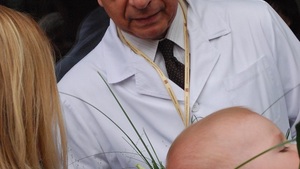 Internauta odpowie przed sądem za zniesławienie prof. Bogdana Chazana