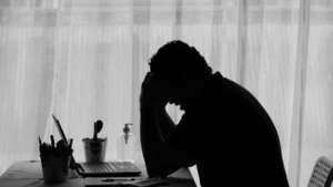 Praca nie dla białych? SKANDALICZNA dyskryminacja na niemieckim uniwersytecie!