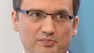 Ziobro zapowiada surowy wyrok dla podejrzanego o zabójstwo dziewczyny w Łodzi