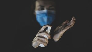 Koronawirus: policjanci zastrzelili człowieka za nieprzestrzeganie obostrzeń