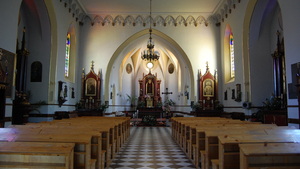 Biskup: Kościół powinien mówić o Bogu bardziej kobieco. O co chodzi?