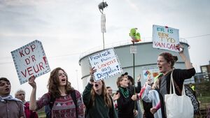 Ekoszaleństwo w Belgii. Wagarują, żeby pójść na marsz przeciwko ociepleniu klimatu