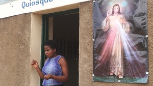 Afrykański Jezus i św. Faustyna