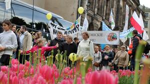 Poznański Marsz dla Życia pod hasłem „Z rodziną najlepiej...”
