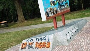 Austriaccy lewacy zniszczyli monument upamiętniający zwycięstwo Jana III Sobieskiego z Turkami