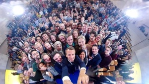 Macron chce przyspieszenia procesu tworzenia z UE superpaństwa