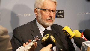 Minister Waszczykowski okłamywał Polaków ws. Ukrainy
