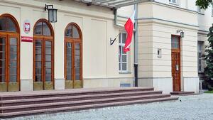 Po przejęciu władzy PO utajniła odtajnione akta! Teraz znów trafią do IPN