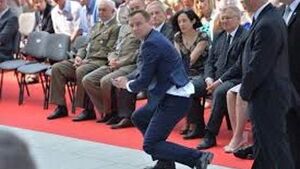 Prezydent Andrzej Duda ocalił konsekrowaną Hostię!
