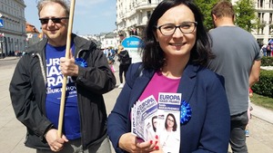 Lewicowe media o bezwładzie intelektualnym Koalicji Europejskiej, który doprowadzi antyPiS do przegranej z PiS