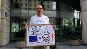 Trwa walka z cenzurą w internecie [FILM]