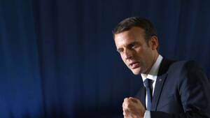 Macron nie złożył życzeń świątecznych