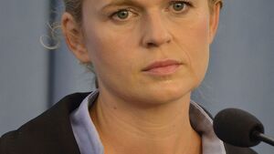 Przeciwnicy Kościoła walczą ze sobą na obietnice walki z Kościołem