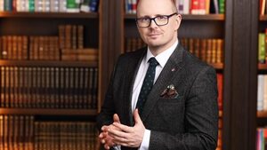 „Nienawiść i agresja wobec katolików”! Mec. Kwaśniewski OSTRO o niewpuszczeniu biskupa na otwarcie pralni!