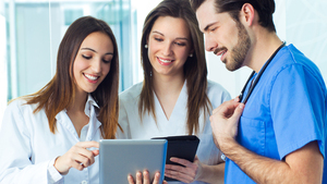 Unia łagodzi obyczaje.... lekarzy