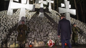 Prezydent Duda upamiętnił ofiary sowieckich zbrodniarzy ale nie ukraińskich rezunów