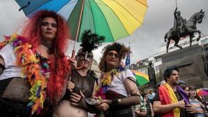 SZOK! Zobacz jak Warszawa wspiera fundacje na rzecz LGBT!