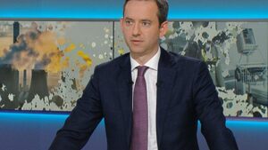 Ociepa ostro o postawie Grzegorza Brauna: Z nim jest coś nie tak