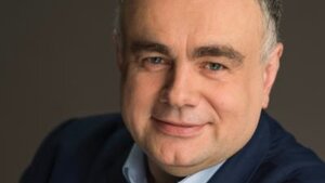 Tomasz Sakiewicz wymyślił kosmiczny powód dlaczego był przeciw protestom Polonii wobec ustawy 447