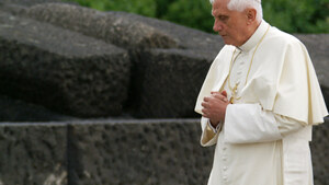 Stan zdrowia Benedykta XVI. Pojawiły się niepokojące informacje 