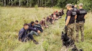 UWAGA! W 3 dni złapano aż 349 nielegalnych imigrantów na terenie Polski! [FOTO]