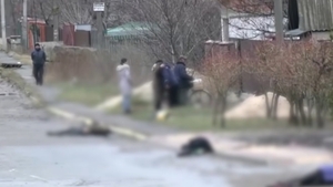 Masakra w Buczy. Politycy i media nakazują WIERZYĆ w masakrę na podstawie przekazu Ukrainy. A o komisji „to nie dobra o tym mówić”