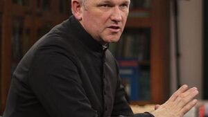 "Od biskupa Pieronka i redaktora Michnika odwal się, klecho" - Lemański znów szokuje