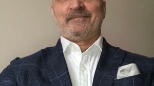 Żałosne oświadczenie Marcinkiewicza na temat "stalkingu" ze strony Isabel