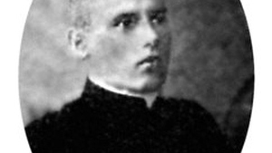 Pół wieku pod przybranym nazwiskiem. Ks. Władysław Matus