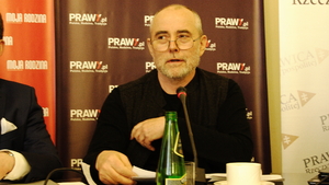 Picie w trakcie ciąży jest najgorszą formą maltretowania dziecka, a matki dopuszczające się tego pozostają bezkarne