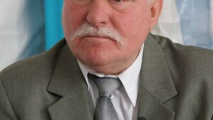 Wałęsa, "legenda Solidarności", wspiera otwarcie Czarzastego