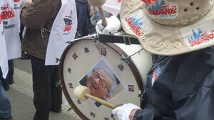 Pikieta Solidarności przeciwko ingerencji UE w polskie sprawy