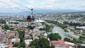 Polskie MSZ potępiło użycie siły w Gruzji