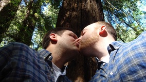 Związki homoseksualne i homoadopcja w Polsce? Stowarzyszenia Europa Tradycja kolejny raz ostrzega 