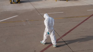  Niemiecki minister zdrowia sugeruje zaostrzenie przepisów dotyczących COVID na zimę