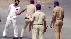 Koronawirus: Hindusi znaleźli kontrowersyjny sposób na nieposłusznych obywateli