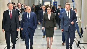 Tusk, Kopacz, Sienkiewicz, Schetyna, Pawlak i Piechociński staną przed komisją VAT