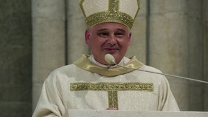 Zaskakujące doniesienia! Polak zostanie kolejnym papieżem. "Ulepiony z tej samej gliny"