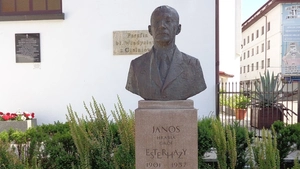 Polityk i męczennik - hrabia Janos Esterhazy. "Wychowywany przez Polkę w środowisku słowackim na Węgra"