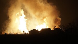 Atak na Polskę?! Pożar w fabryce BRONI!