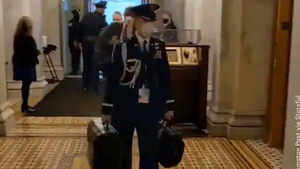 "Atomowa walizka" już w rękach Bidena (WIDEO)