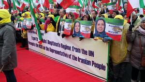 Zobacz demonstrację ''irańskiej opozycji'' i co ma do powiedzenia na jej temat prawicy ekspert [WYWIAD]